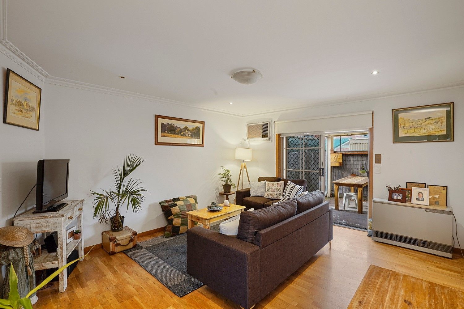 2/96 Hertford Road, Sunshine VIC 3020, Image 2