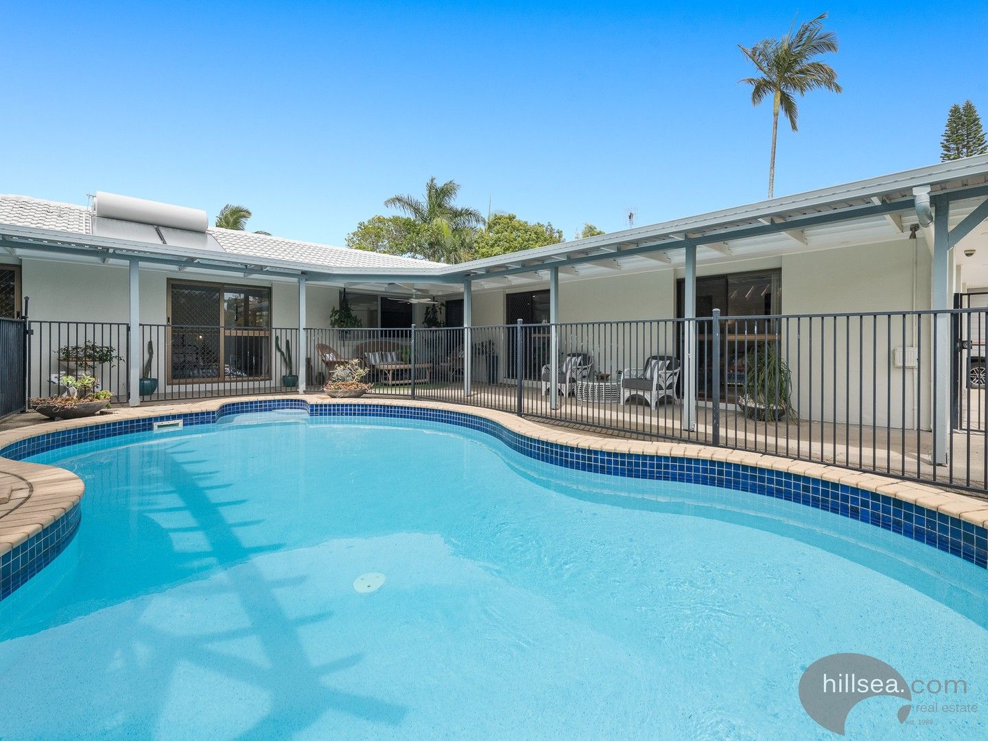 4 bedrooms House in 8 Koitaki Court RUNAWAY BAY QLD, 4216