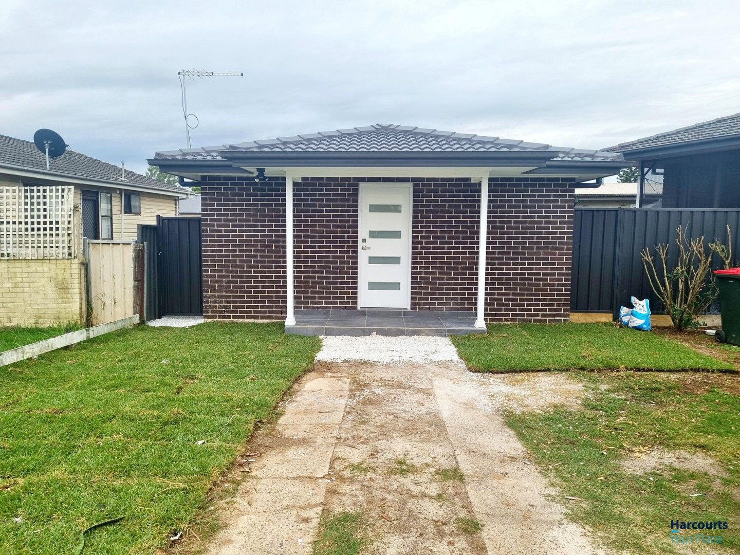 2 bedrooms House in 159A Jersey Rd HEBERSHAM NSW, 2770