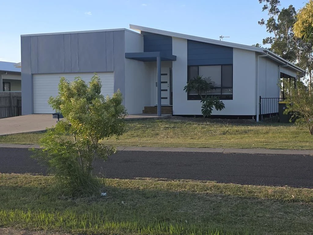 52 Gosden Dr, Dalby QLD 4405