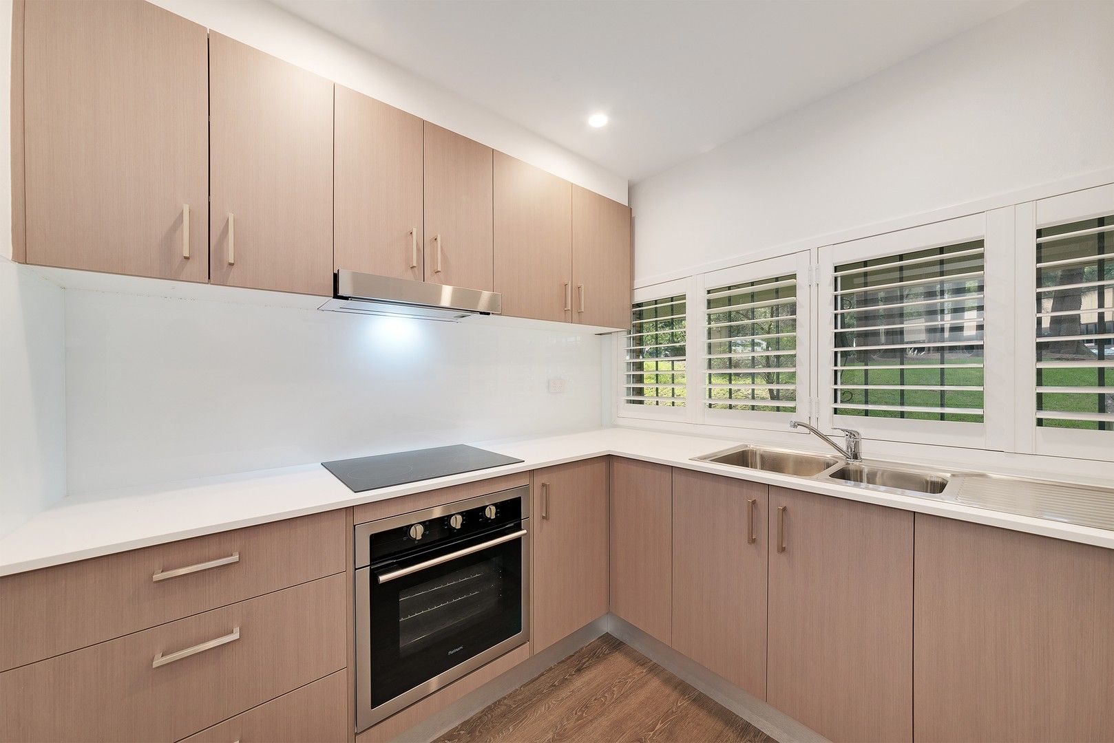 Studio in 201/8-10 New McLean Street, EDGECLIFF NSW, 2027