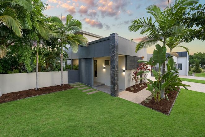 Picture of 14 Signature Drive, ROSSLEA QLD 4812