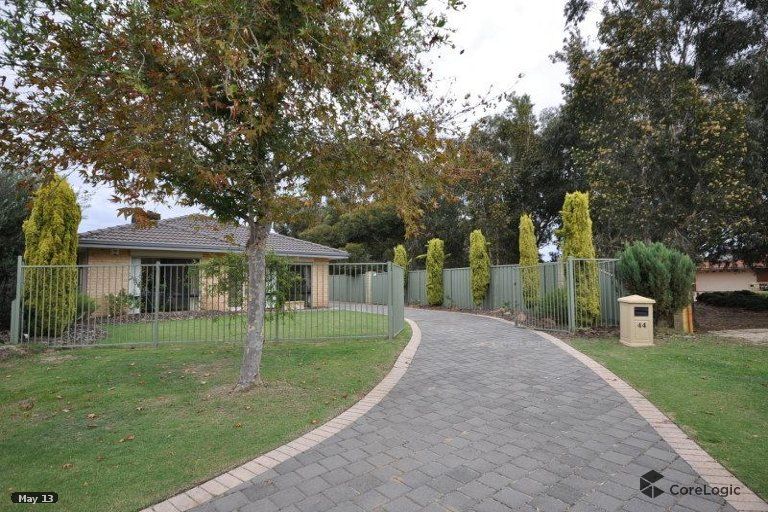 44 Lombe Gardens, Atwell WA 6164