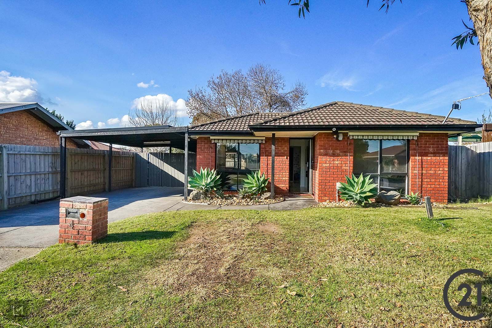 4 Jindalee Gardens, Cranbourne West VIC 3977, Image 0