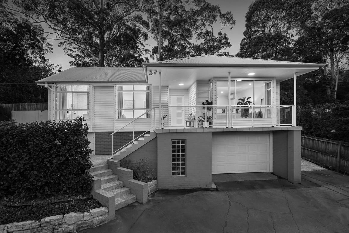 Picture of 1/31A Russell Avenue, WAHROONGA NSW 2076