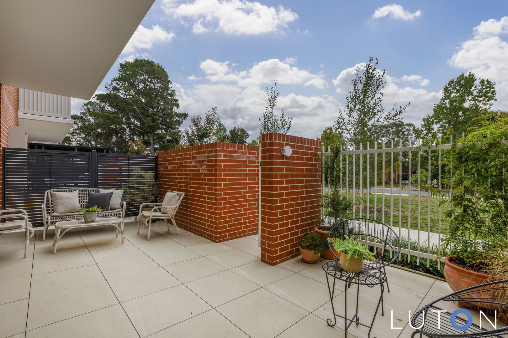 4/16 Bradfield Street, Downer ACT 2602, Image 2