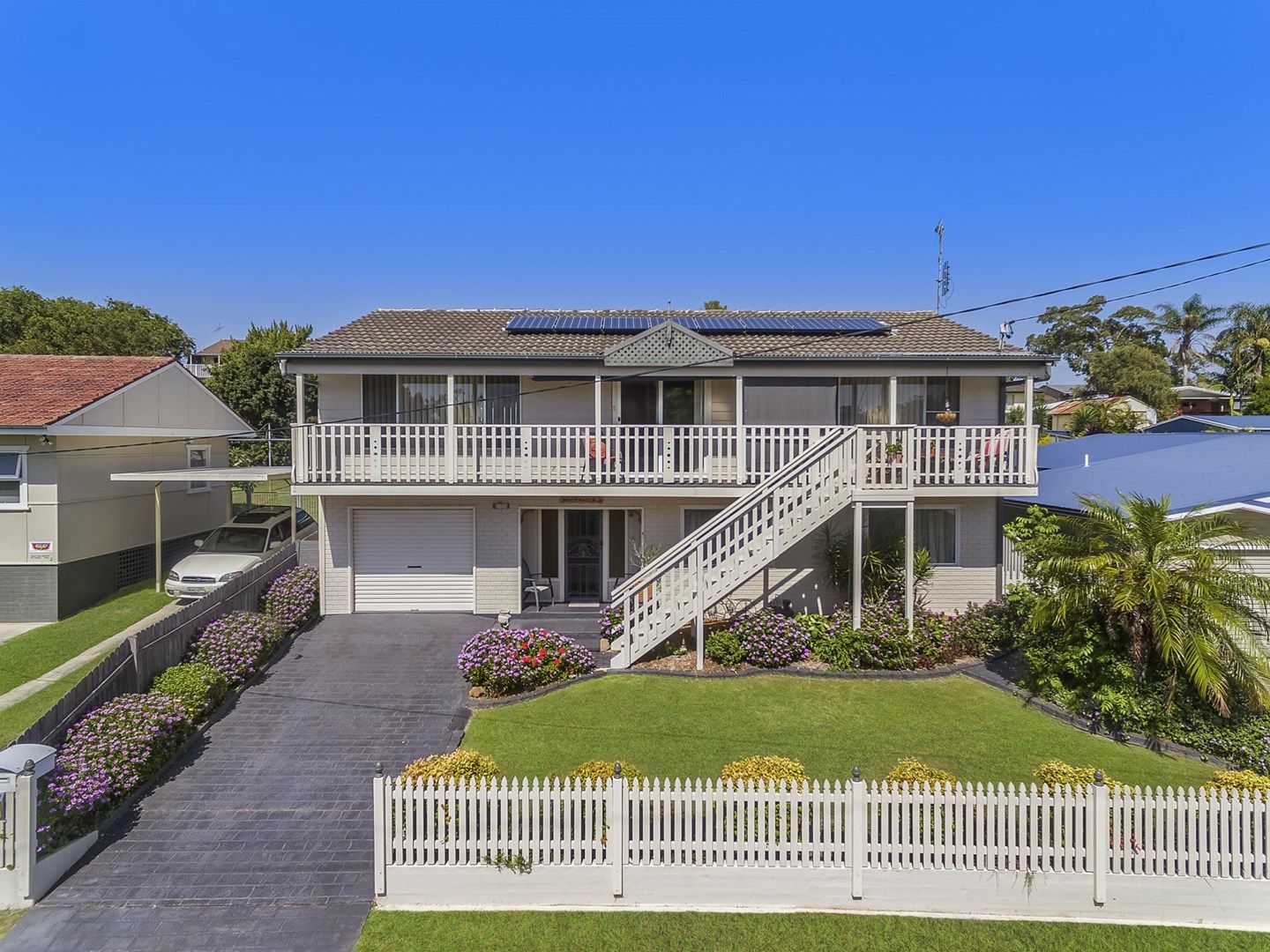 24 Woodlawn Drive, Budgewoi NSW 2262, Image 1