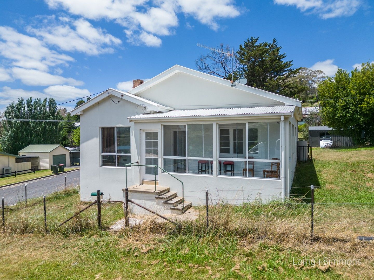3 bedrooms House in 151W Fitzroy Street WALCHA NSW, 2354