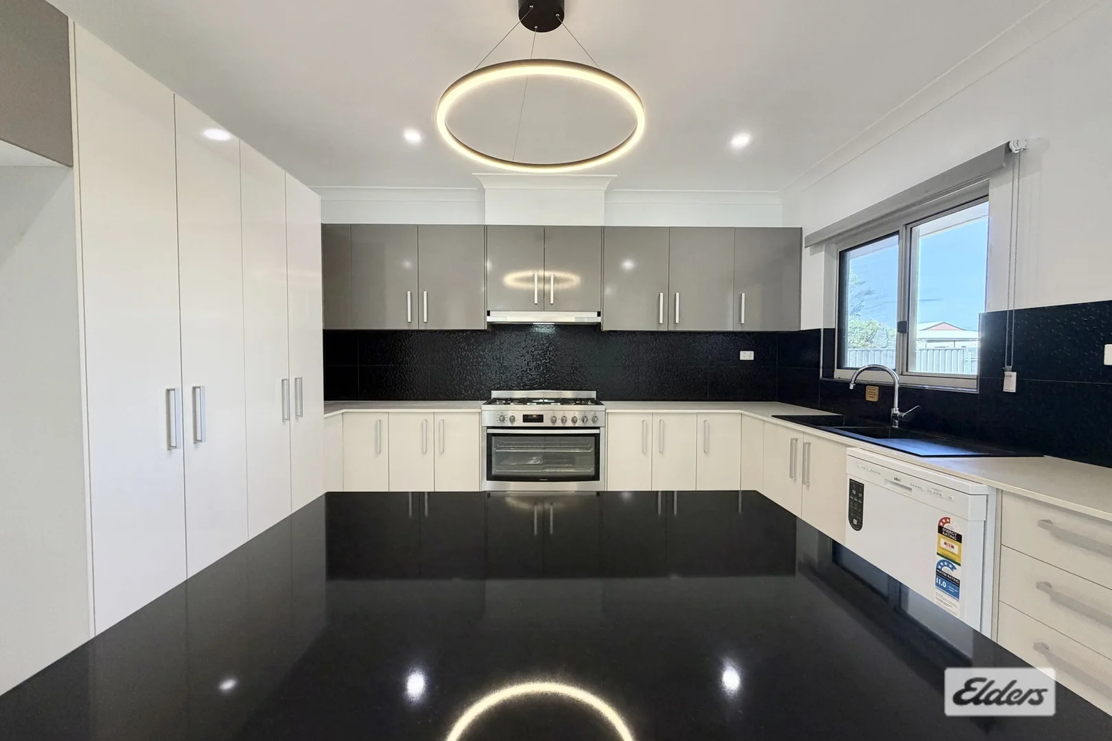 Additional image 3 of 32 Bradshaw Crescent, Katherine NT 0850