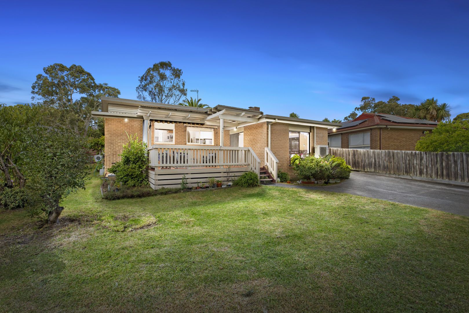 9 Eurella Crescent, Rowville VIC 3178, Image 1