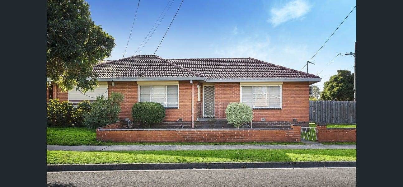2 bedrooms House in 1/16 Walter Street NOBLE PARK NORTH VIC, 3174