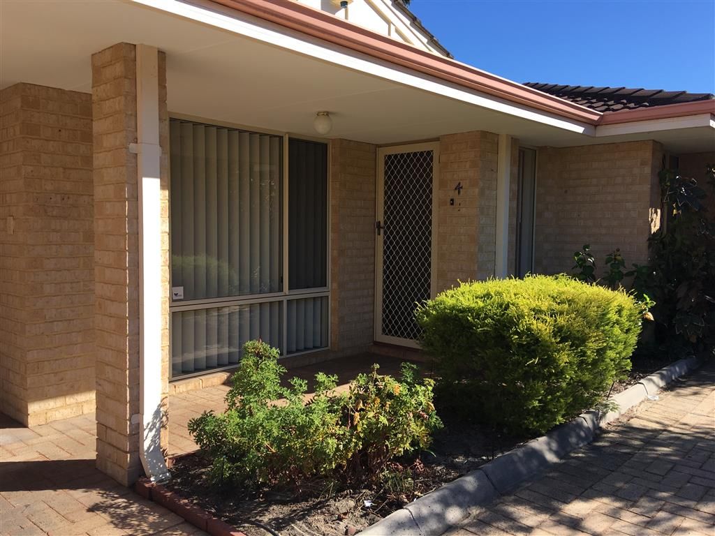 3 bedrooms Apartment / Unit / Flat in 4/12 Ungaroo Road WESTMINSTER WA, 6061