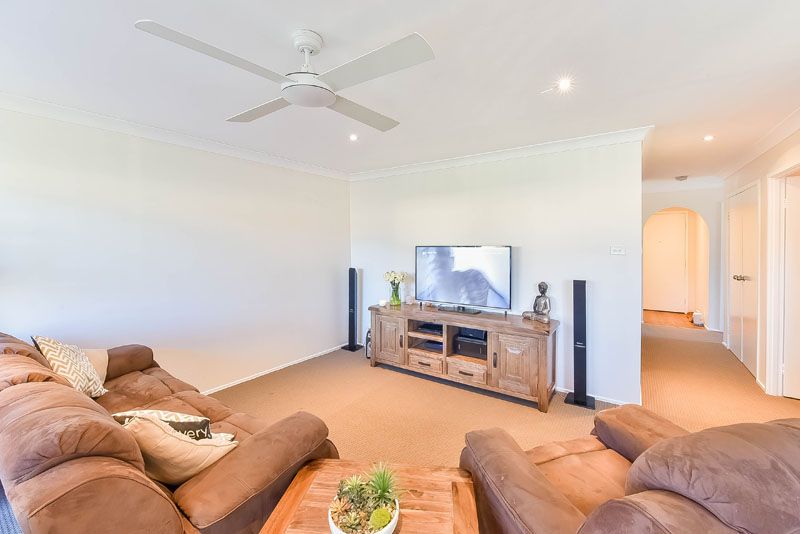 16 Day Place, Minto NSW 2566, Image 2