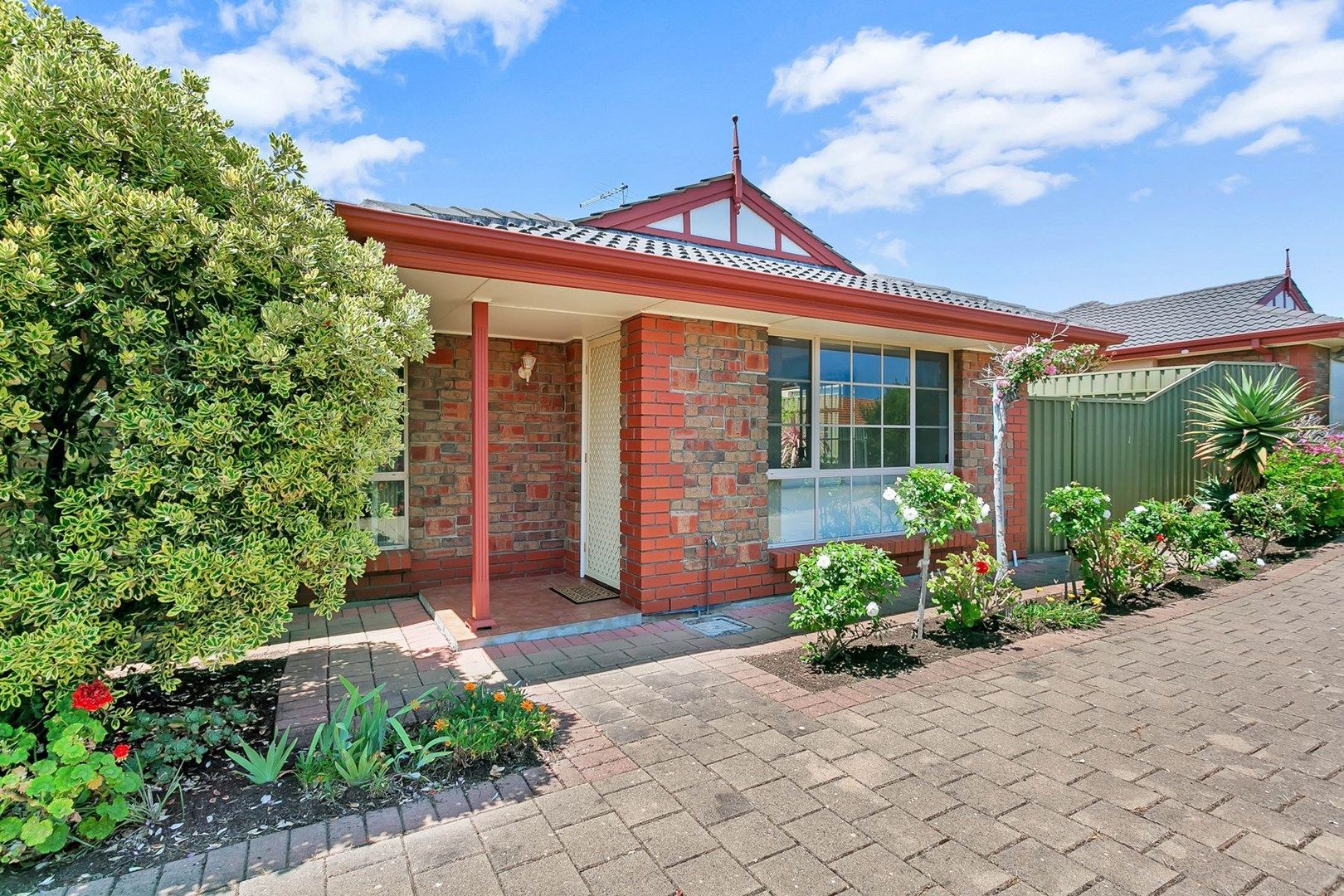 2/11 Central Avenue, Hallett Cove SA 5158, Image 0