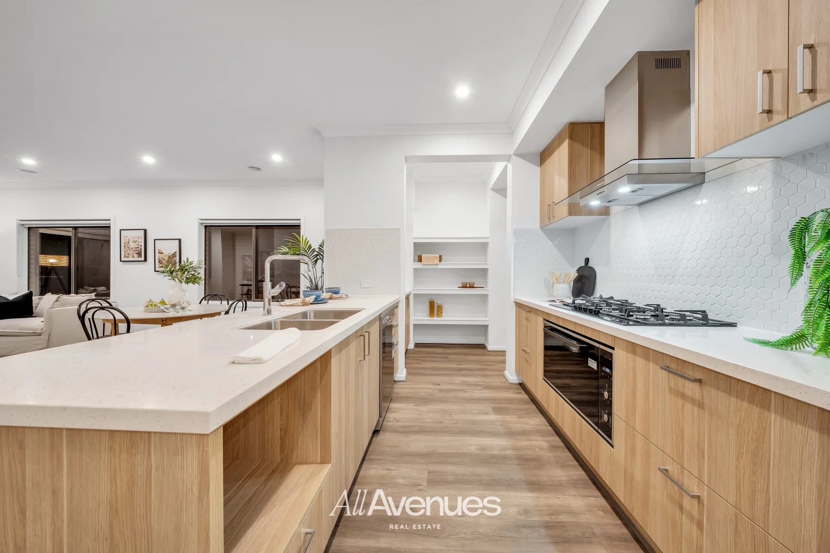 Additional image 9 of 607 Heather Grove, Clyde North VIC 3978