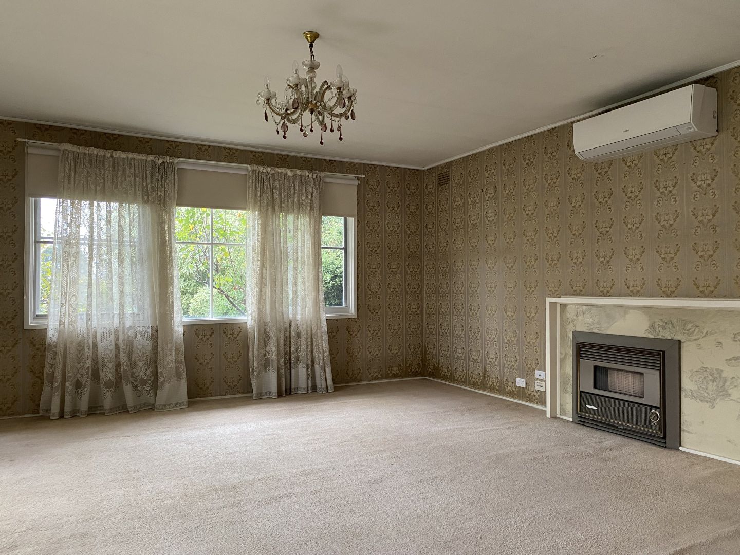 20 Woodlea Drive, Glen Waverley Property History & Address Research