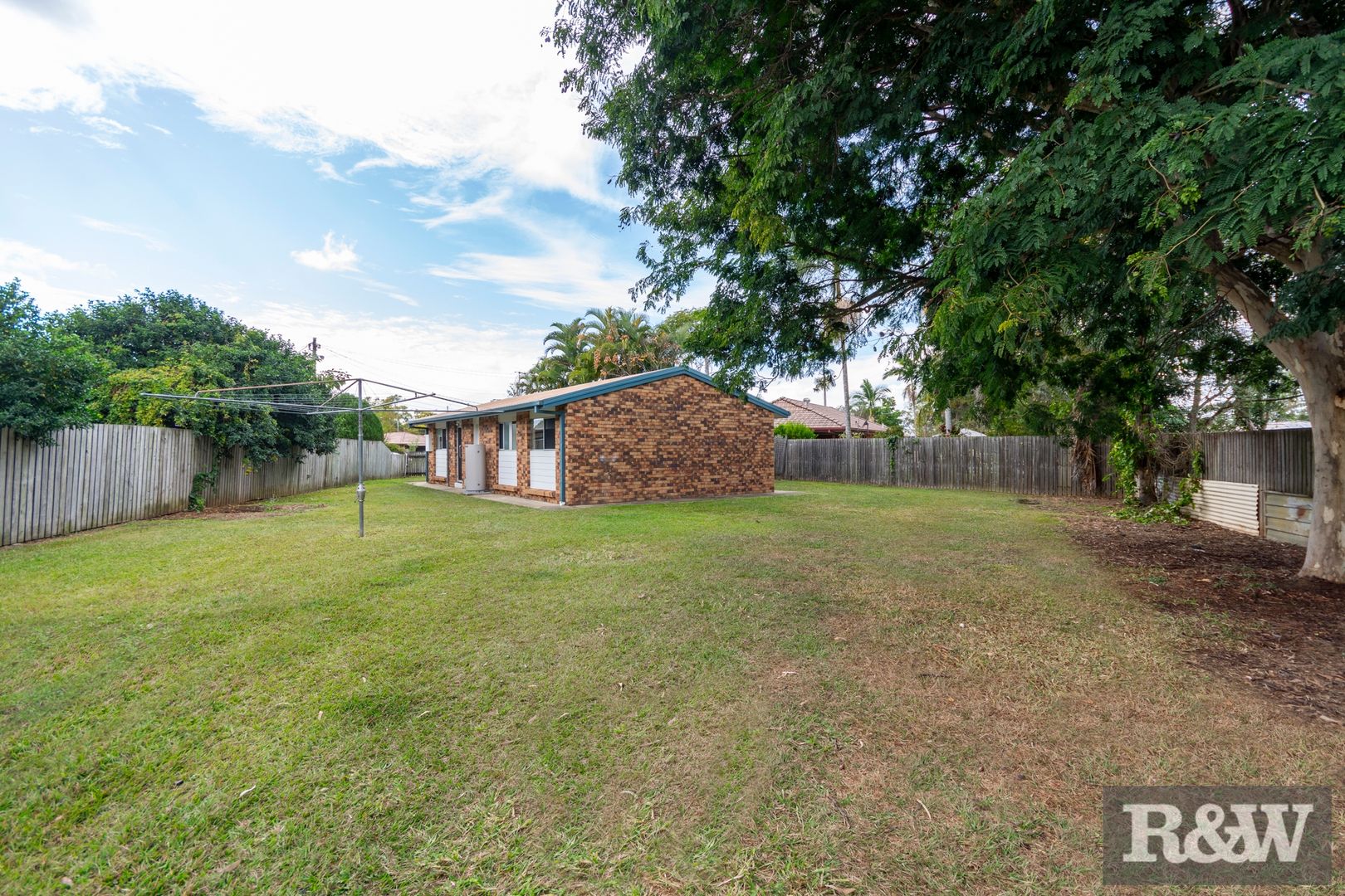 33 Lillee Crescent, Caboolture QLD 4510, Image 2