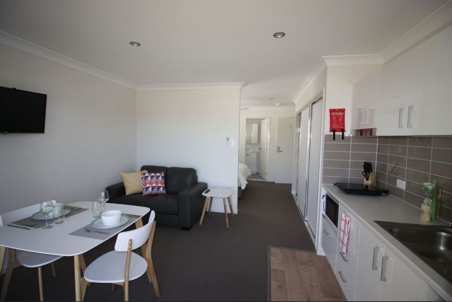 1 bedrooms Studio in 1/24 Beatty Road ROCKLEA QLD, 4106