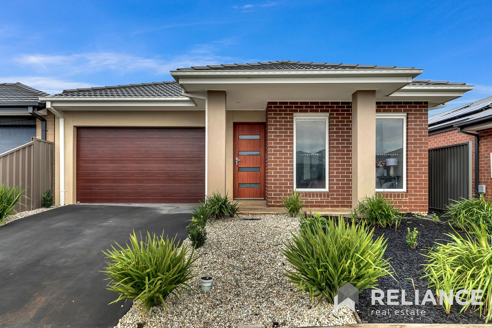 7 Larneuk Drive, Cobblebank VIC 3338, Image 2