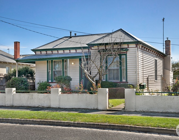 2 Salisbury Avenue, Newington VIC 3350