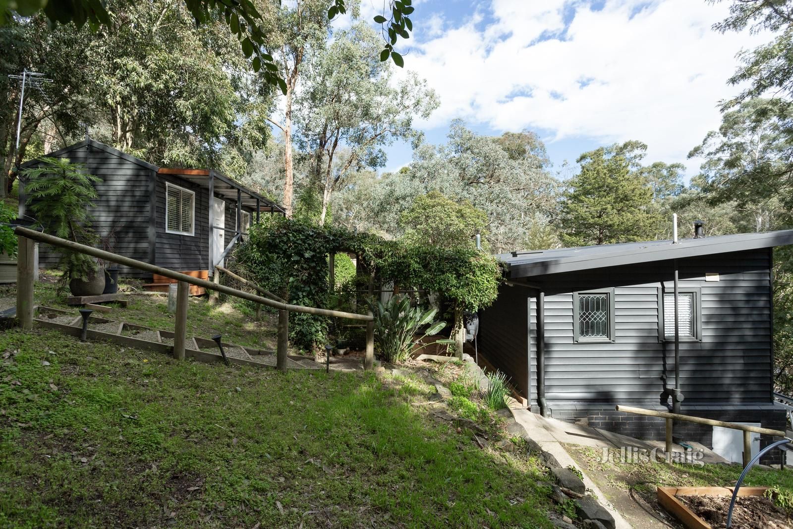 30 Stony Creek Road, North Warrandyte VIC 3113, Image 2