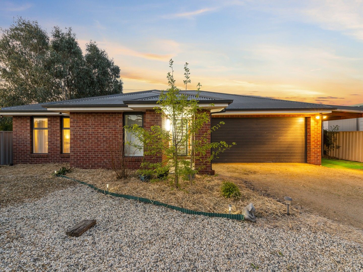 23 Moore Street, Tocumwal NSW 2714, Image 0