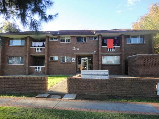 2 bedrooms Apartment / Unit / Flat in 4/40 Hardy Street FAIRFIELD NSW, 2165