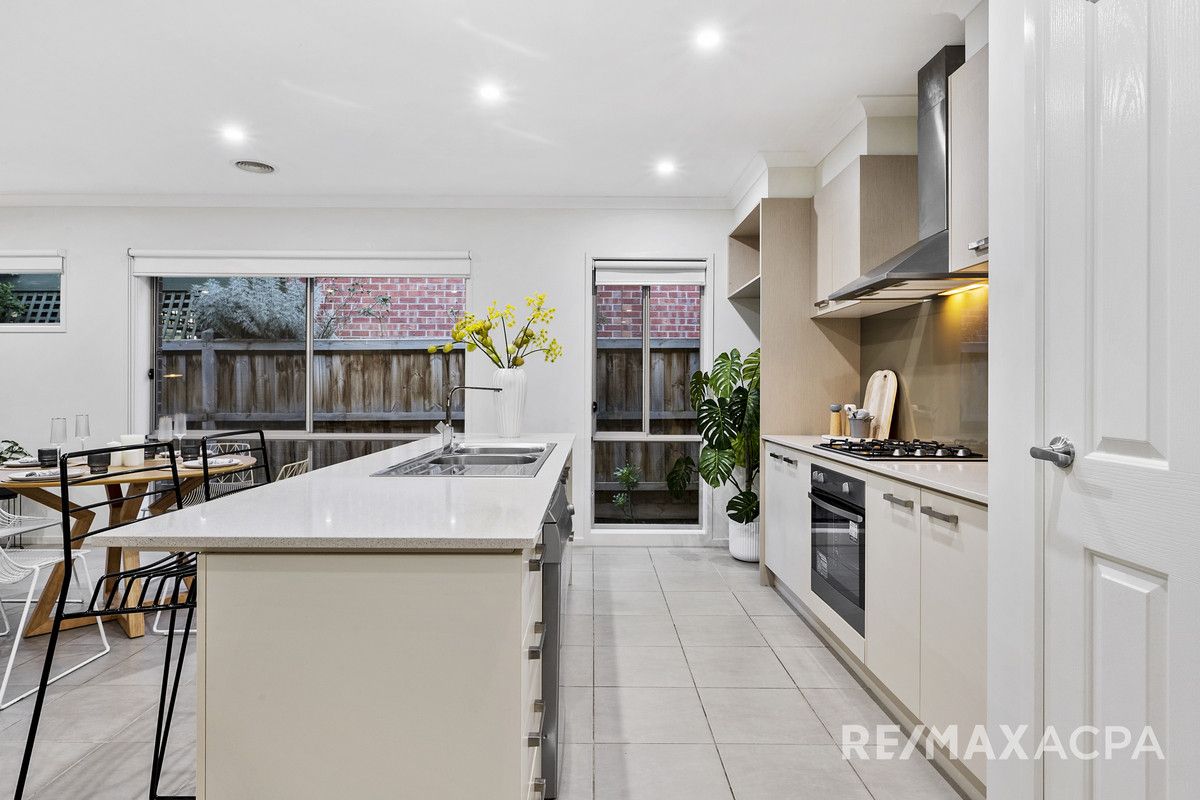 12 Roundhay Crescent, Point Cook VIC 3030, Image 1