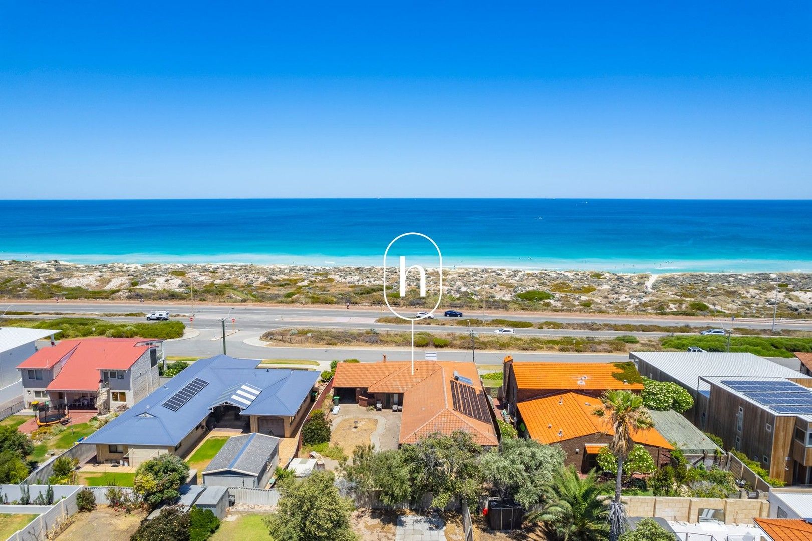 4 bedrooms House in 122 West Coast Terrace TRIGG WA, 6029
