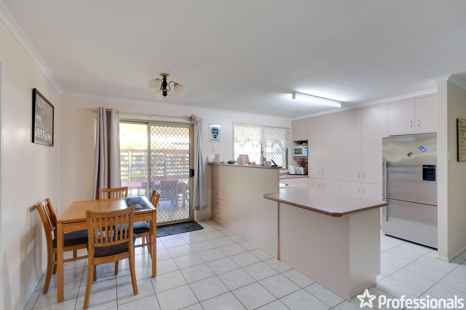 14 Barbat Court, Andergrove QLD 4740, Image 2