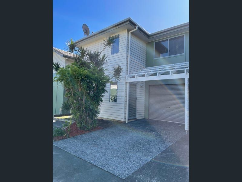 3 bedrooms Townhouse in 9/23-37 Garfield Road WOODRIDGE QLD, 4114
