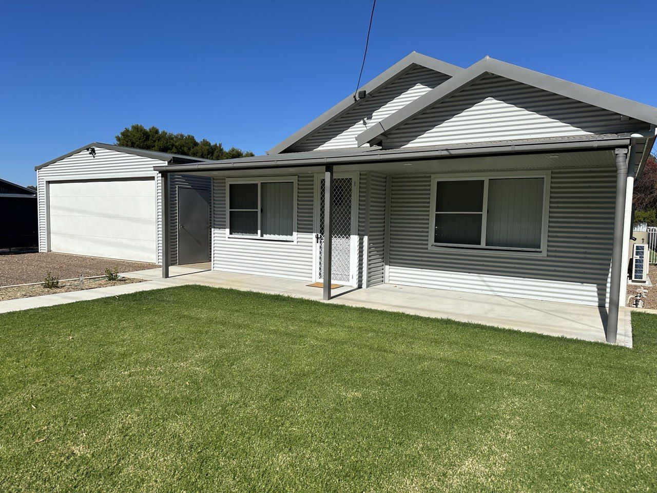 3 bedrooms House in 25 Quary Road FORBES NSW, 2871
