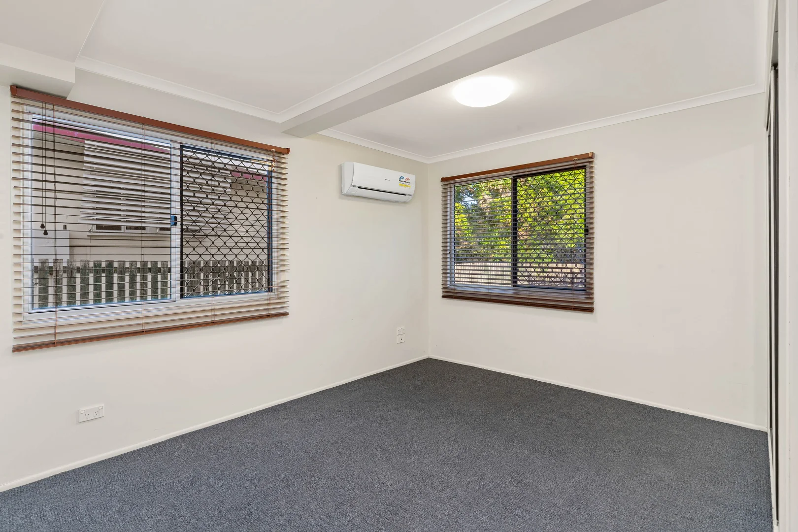 Additional image 10 of 258 Elphinstone Street, Koongal QLD 4701