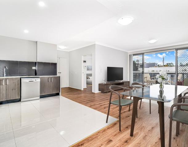 307/8B Myrtle Street, Prospect NSW 2148