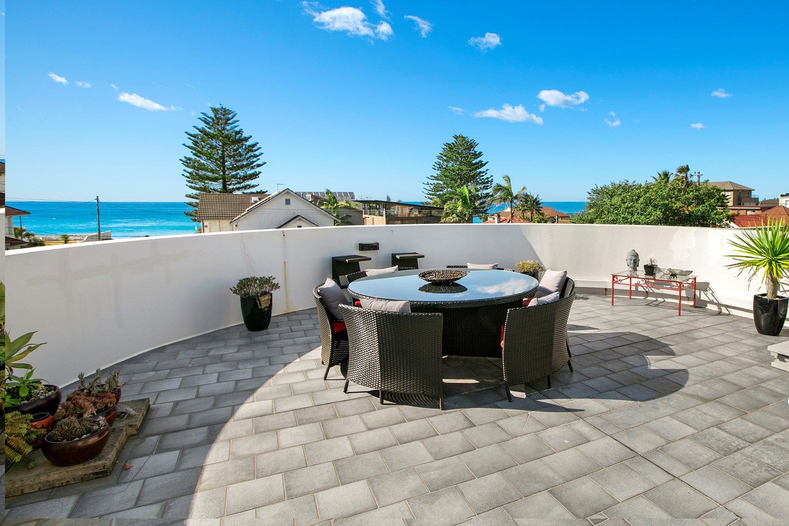 2 bedrooms Apartment / Unit / Flat in 7/146-148 Ocean Street NARRABEEN NSW, 2101