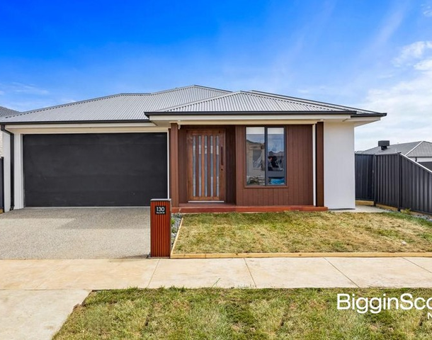 130 Willoby Drive, Alfredton VIC 3350