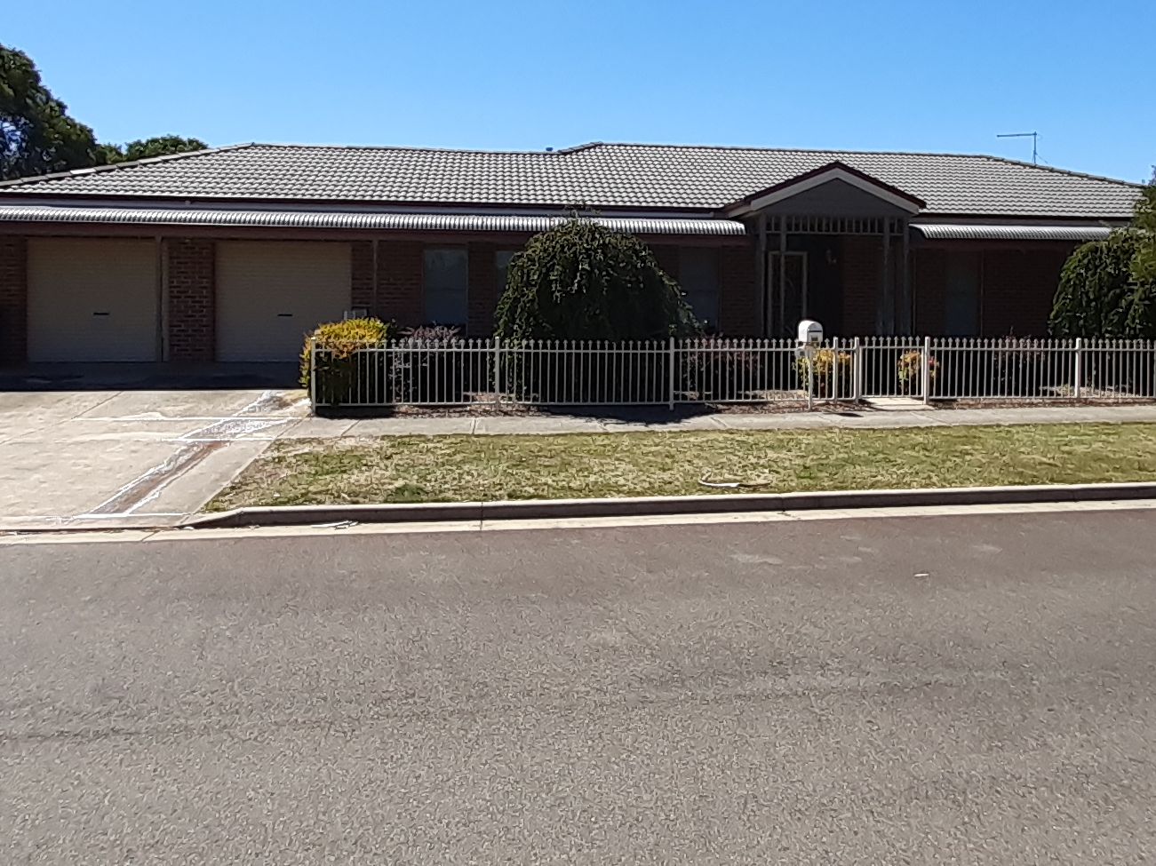 26 Lowry Crescent, Miners Rest VIC 3352, Image 0