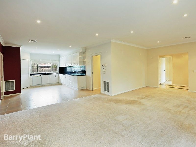 2/52 Mundy Street, Geelong VIC 3220, Image 1