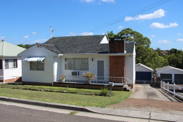 17 Kenneth Street, Kotara South NSW 2289, Image 2