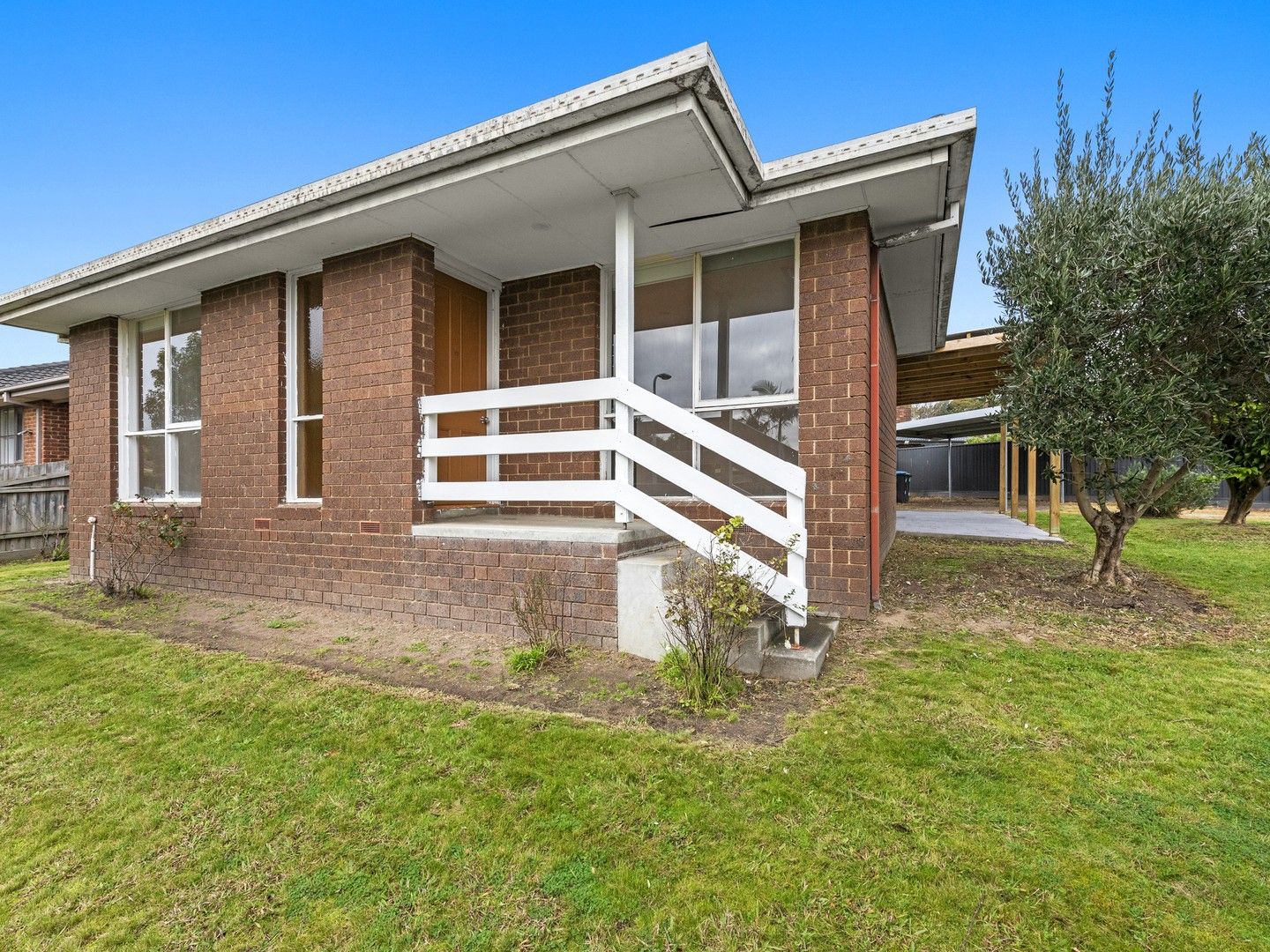 1 Betty Close, Lysterfield VIC 3156 House For Rent Domain