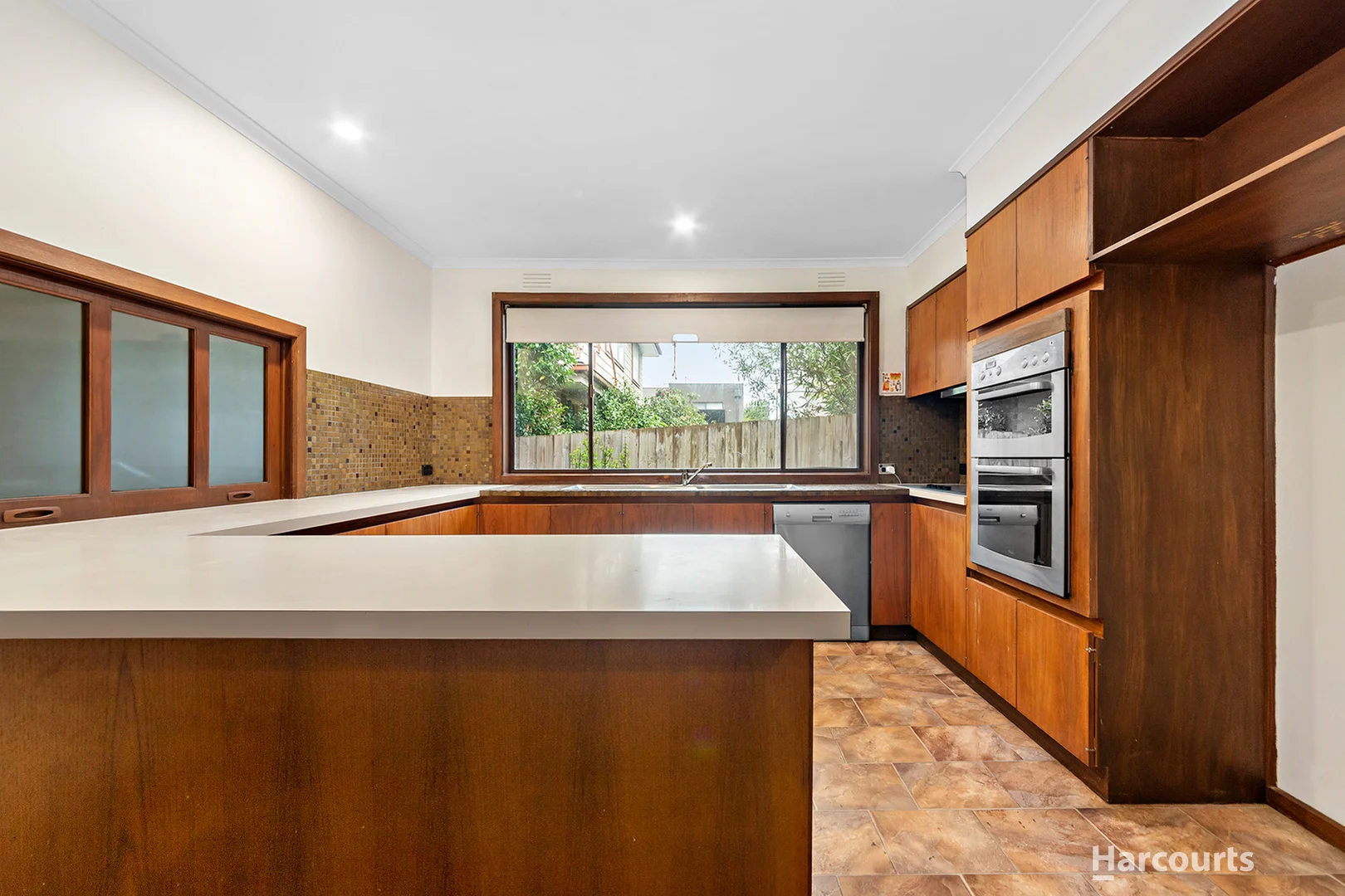 Additional image 4 of 6 Kalimna Crescent, Doncaster VIC 3108