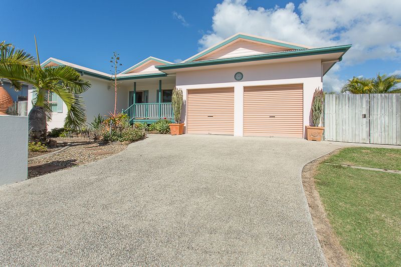 11 Admiralty Way, Bucasia QLD 4750