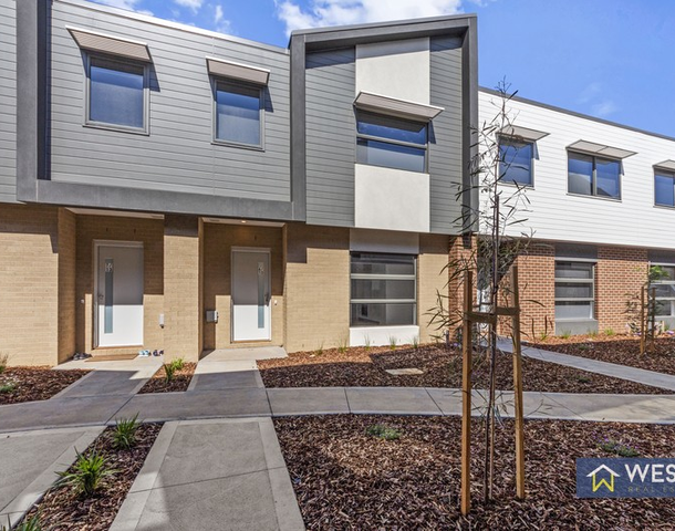 6/13 Alliance Street, Werribee VIC 3030