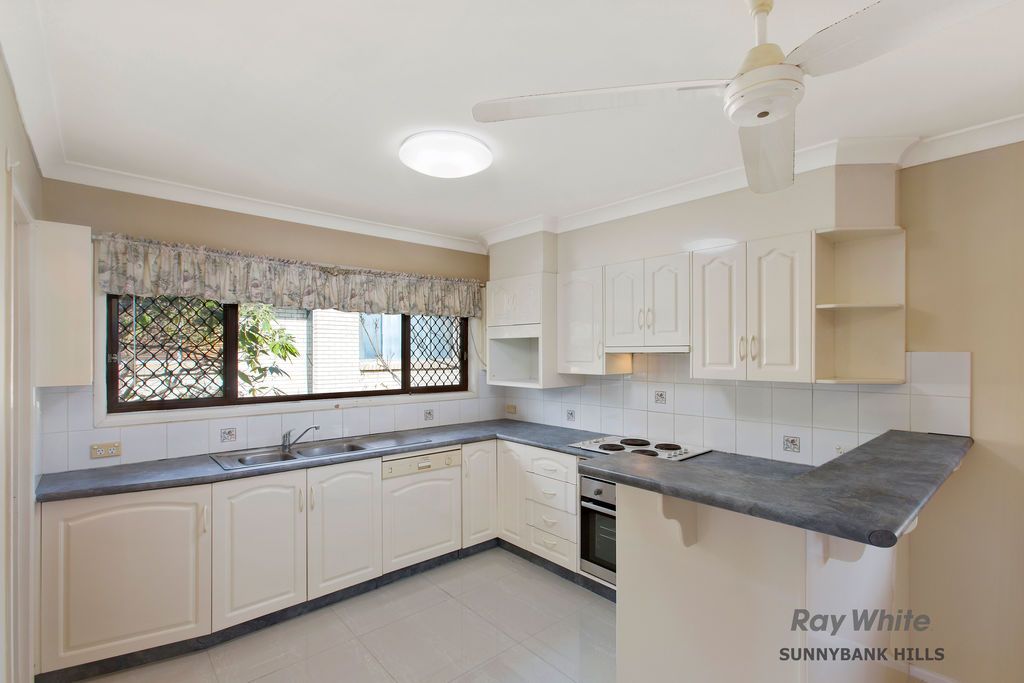 4 Avocado St, MacGregor QLD 4109, Image 1