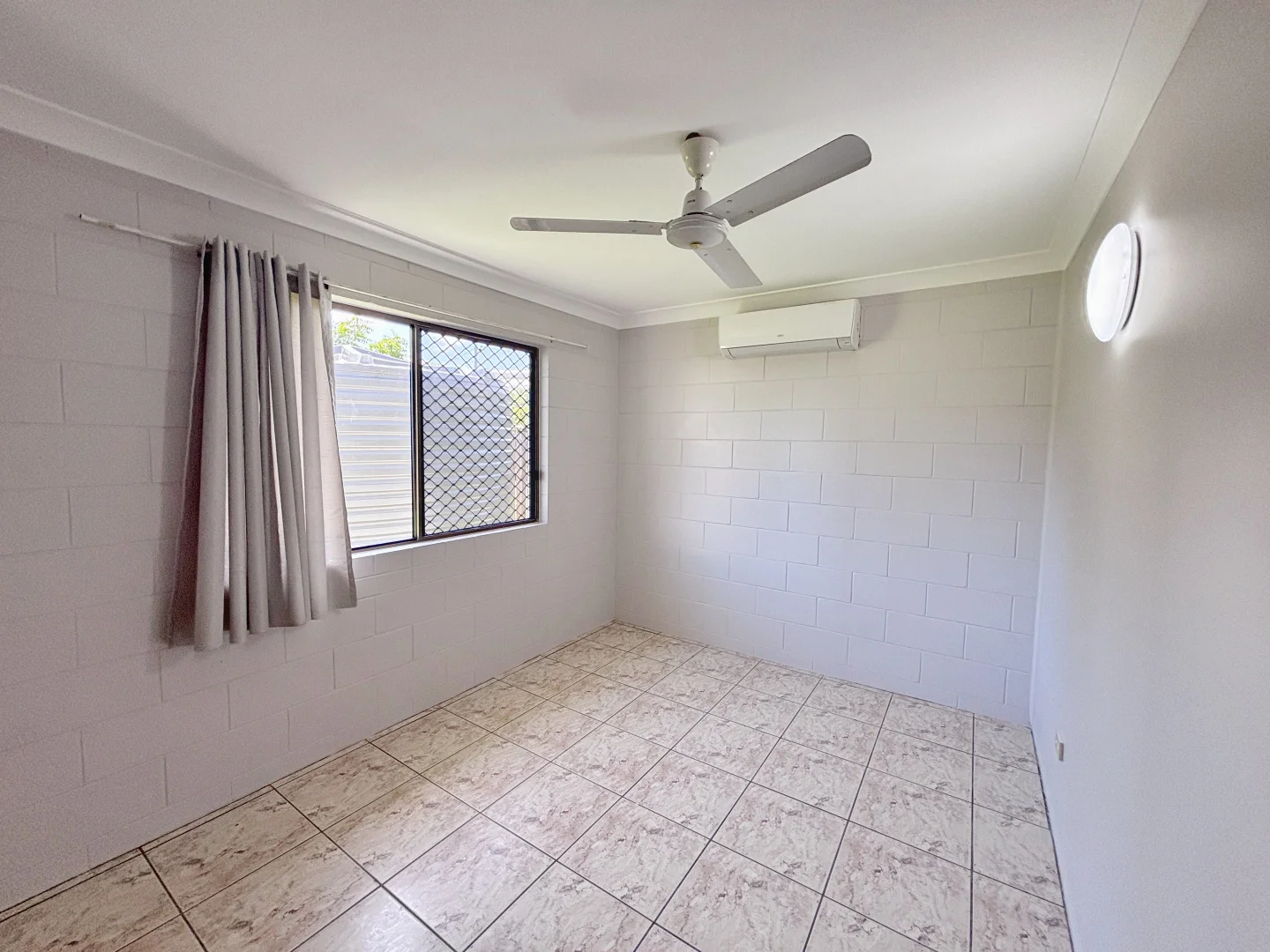 Additional image 7 of 38 Champagne Crescent, Kelso QLD 4815