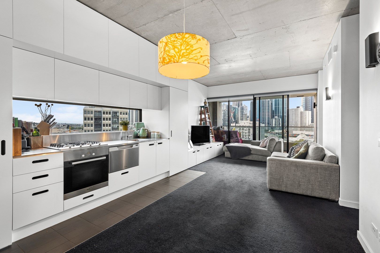 2 bedrooms Apartment / Unit / Flat in 1001/65 Coventry Street SOUTHBANK VIC, 3006