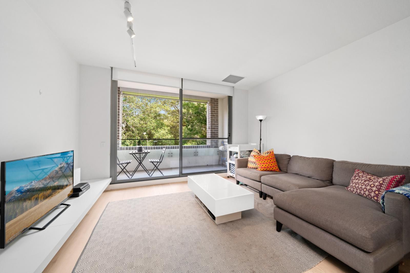 1 bedrooms Apartment / Unit / Flat in B317/810 Elizabeth Street WATERLOO NSW, 2017