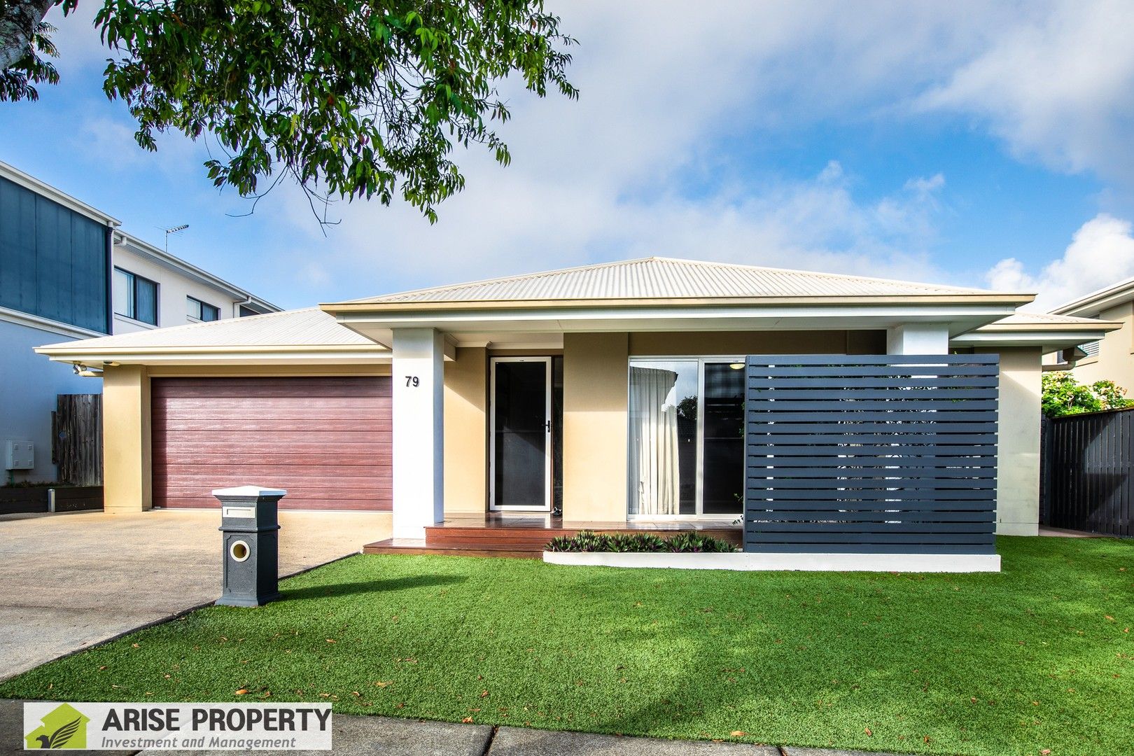 4 bedrooms House in 79 Skyview Avenue ROCHEDALE QLD, 4123