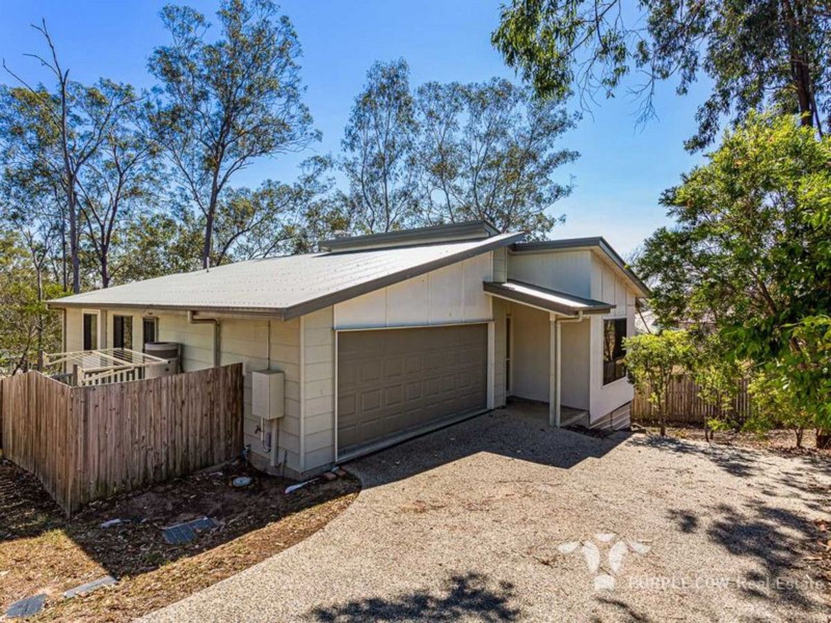 4 bedrooms House in 16 Culley Court GOODNA QLD, 4300