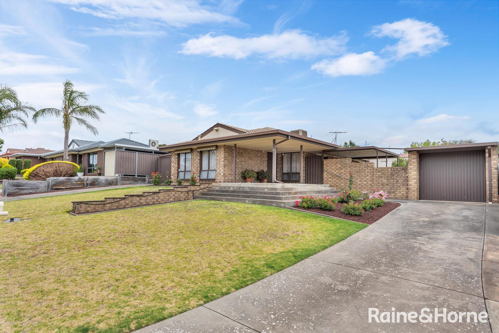 9 Manor Court, Morphett Vale SA 5162, Image 1